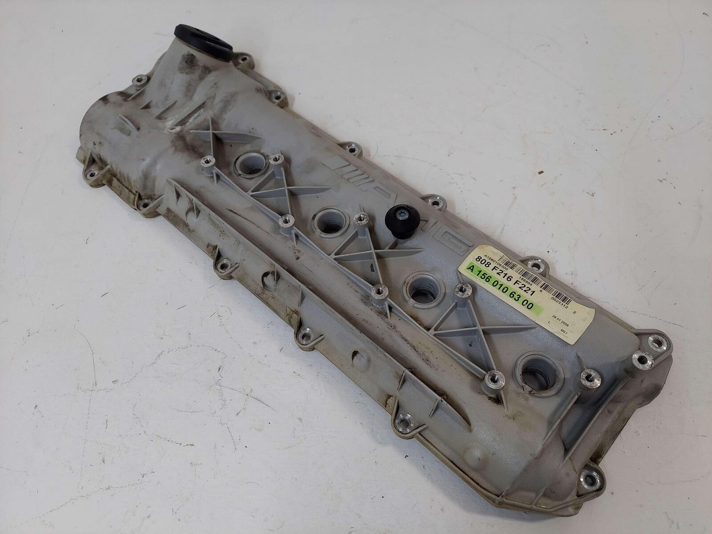 08-12 Mercedes S63 AMG 6.3L LH Lefet Valve Cover A1560106300 A1560160205