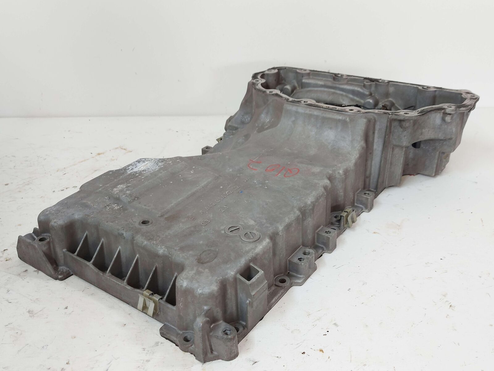 10-12 MERCEDES GL350 X164 UPPER ENGINE MOTOR OIL PAN DIESEL A64201442026