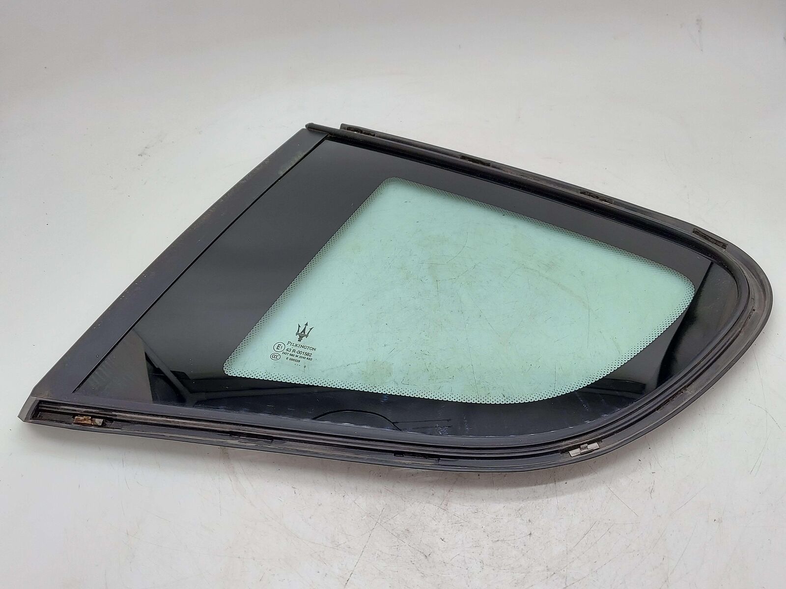 2010 Maserati GranTurismo S M145 Coupe LEFT QUARTER WINDOW GLASS