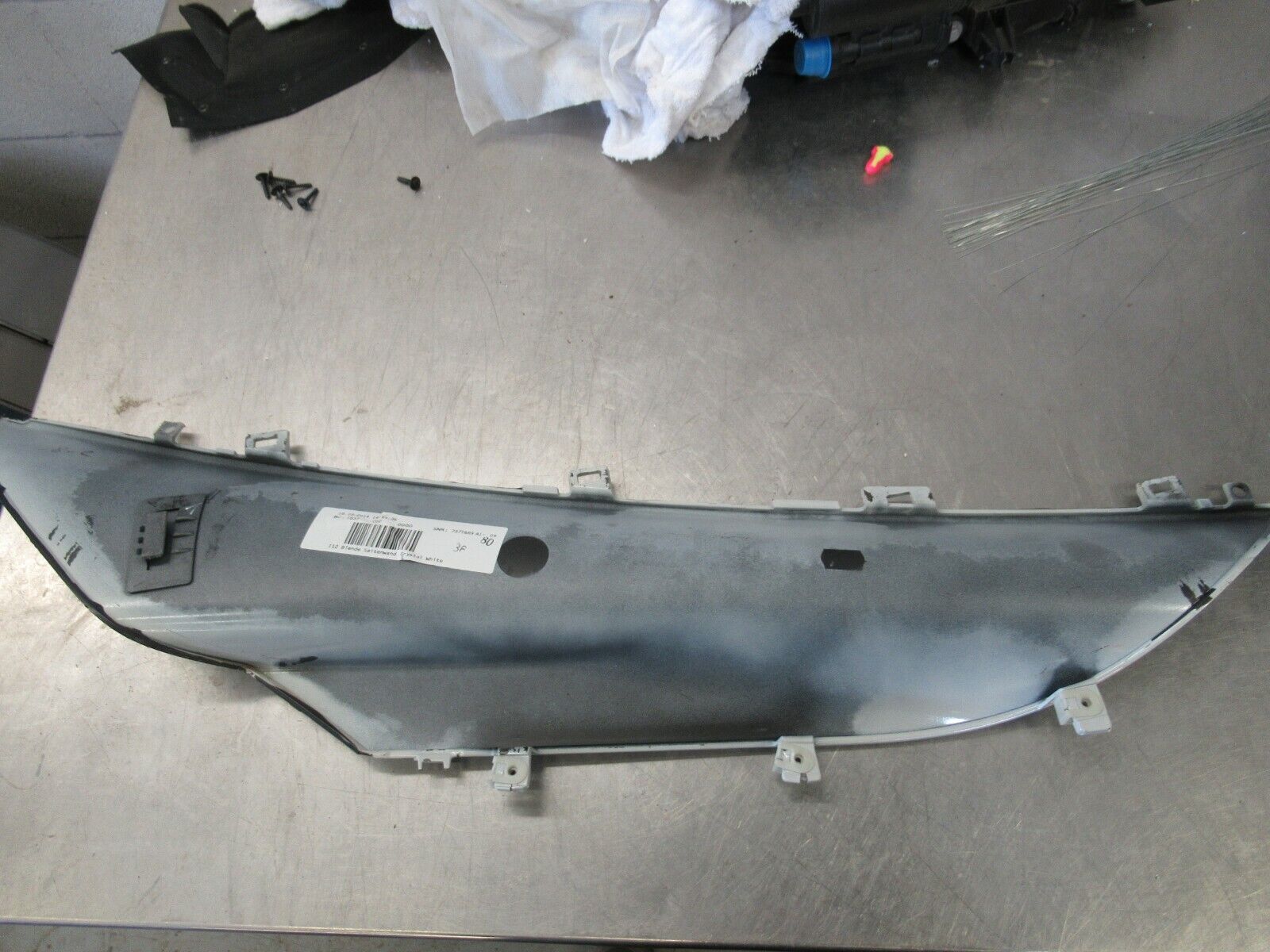 P018 BMW 2014-17 BMW i8 rear LEFT, UPPER SIDE PANEL 51437372015 51647359583