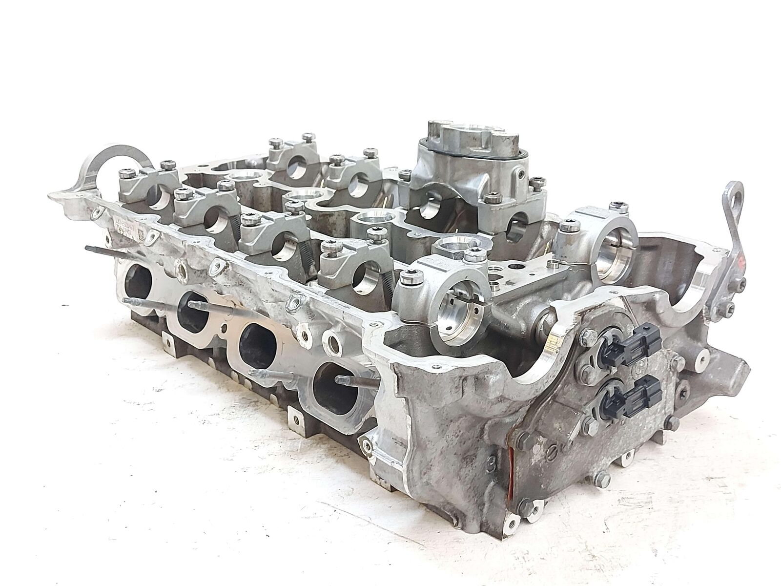 10-14 BMW X6M E71 S63 4.4L TWIN TURBO RIGHT ENGINE CYLINDER HEAD 7586176 S63B44A