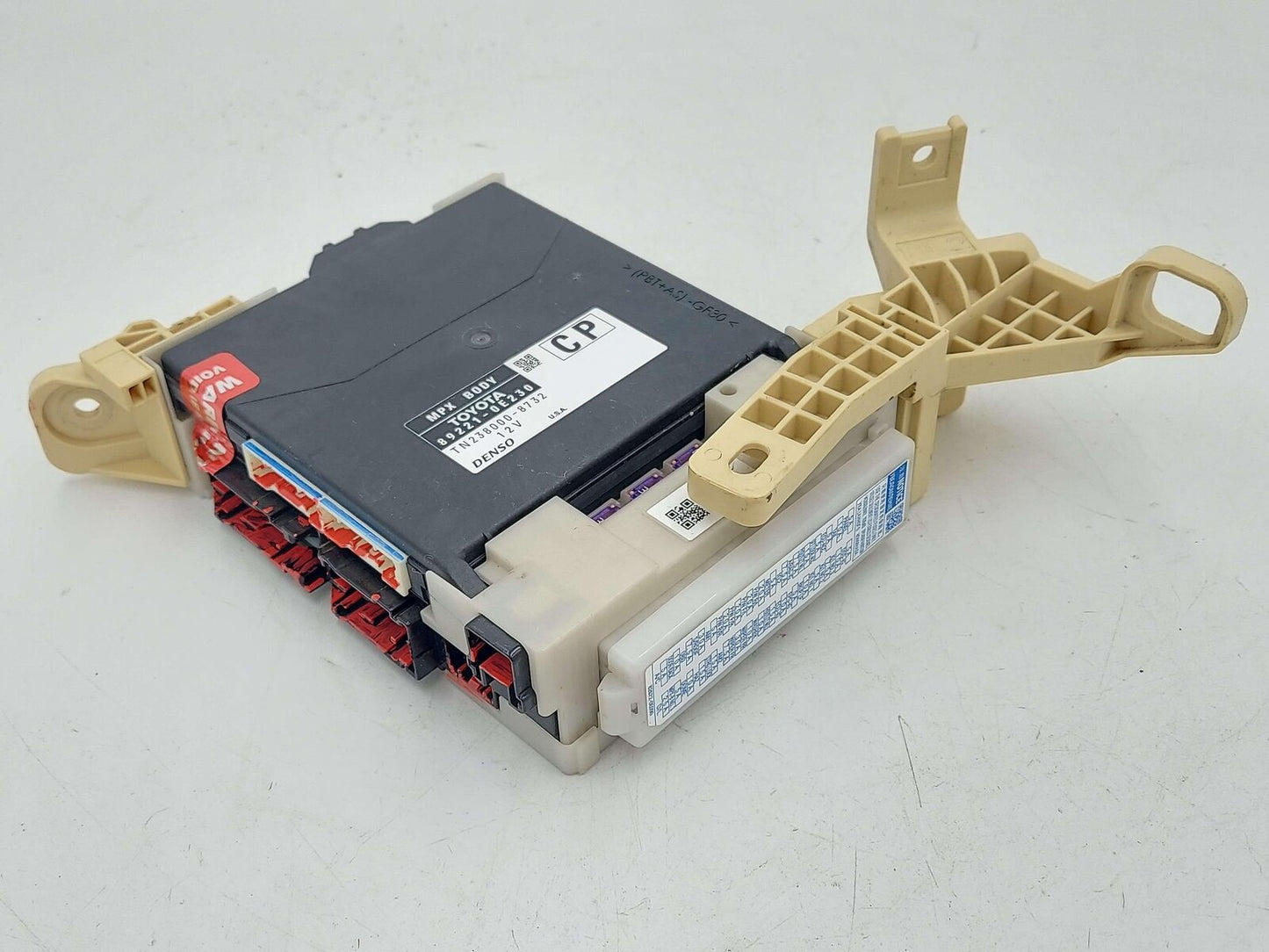 15 TOYOTA HIGHLANDER MPX MULTI NETWORK BODY CONTROL MODULE 89661-0E230