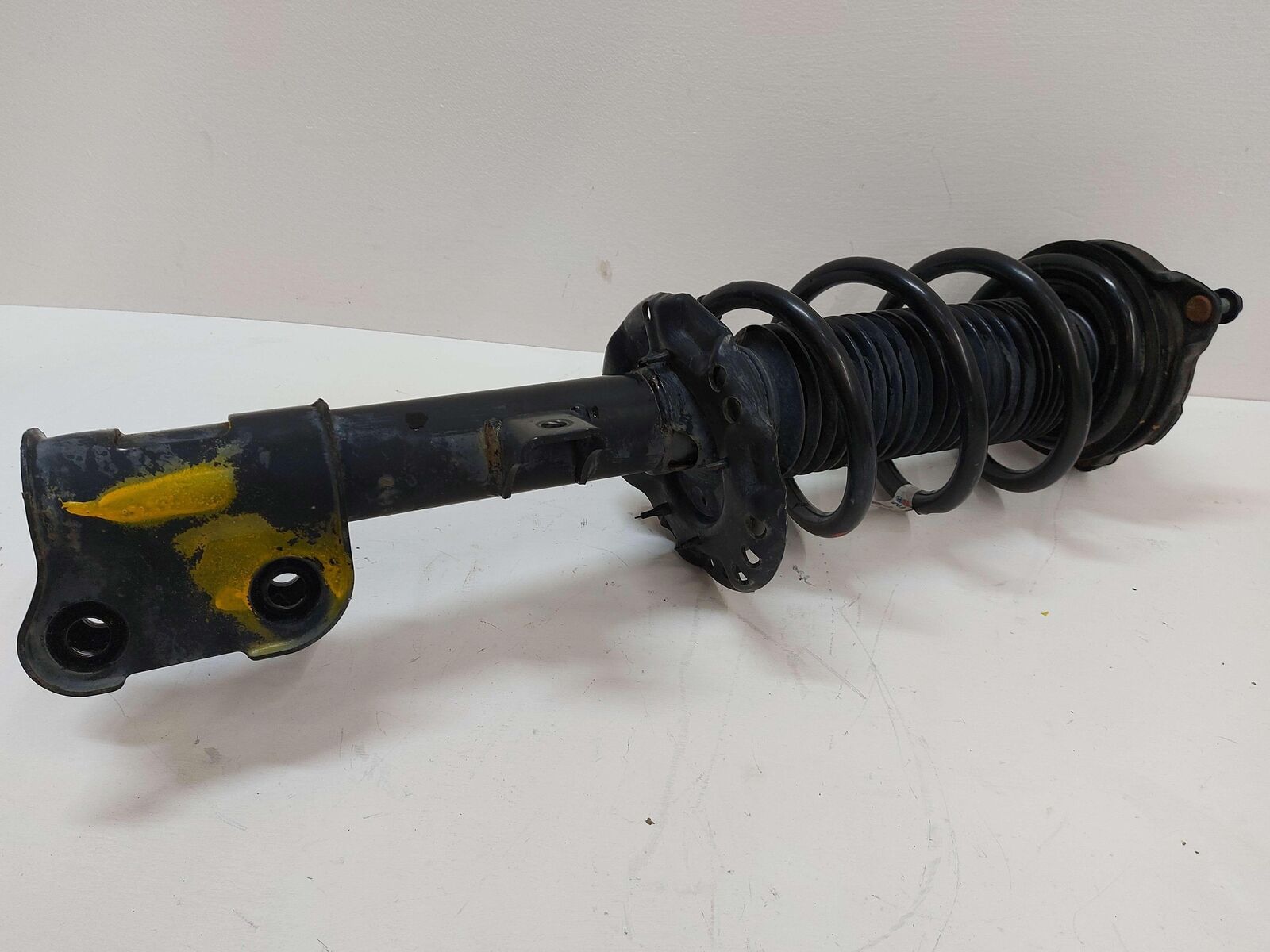 20-23 HYUNDAI PALISADE LEFT STRUT 54630-S8200 54650S8700