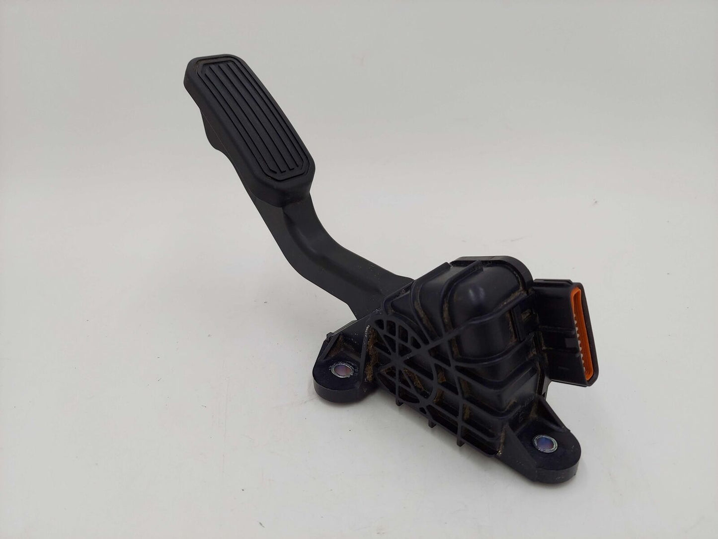 2018 Toyota Tacoma Accelerator Gas Pedal 78120-04081 16K KMS