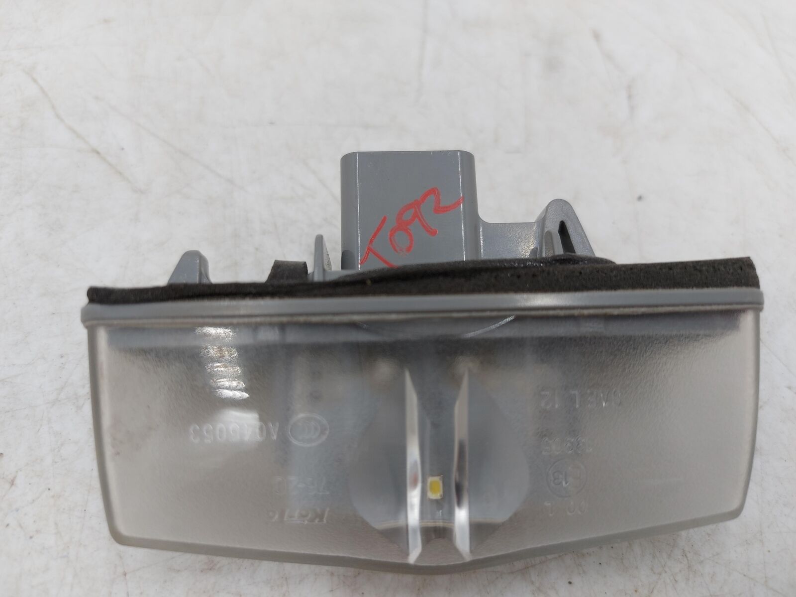 2017 Lexus RX450 Hybrid License Lamp #1 81270-76010