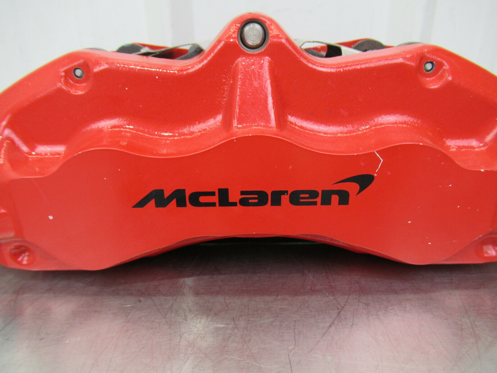 T020 2016 16 MCLAREN 570S LH LEFT FRONT CALIPER 11C0063CP