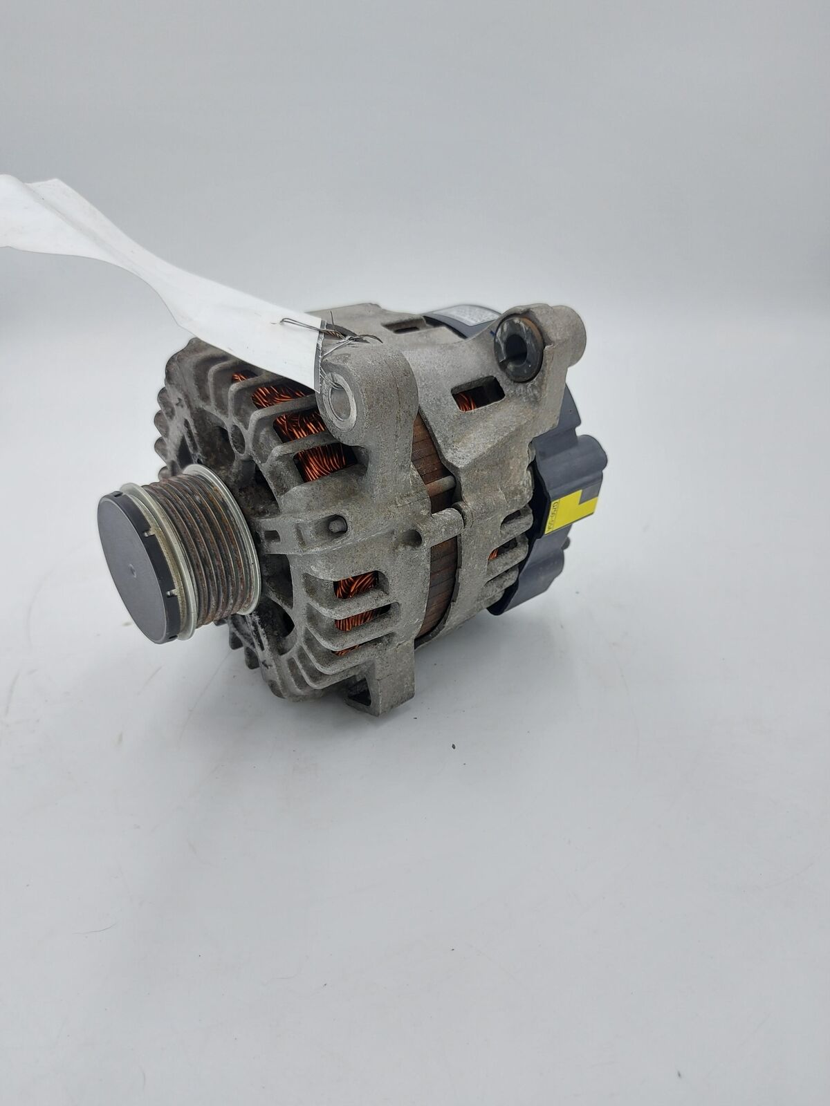 14 15 HYUNDAI TUCSON Alternator 37300-2g750