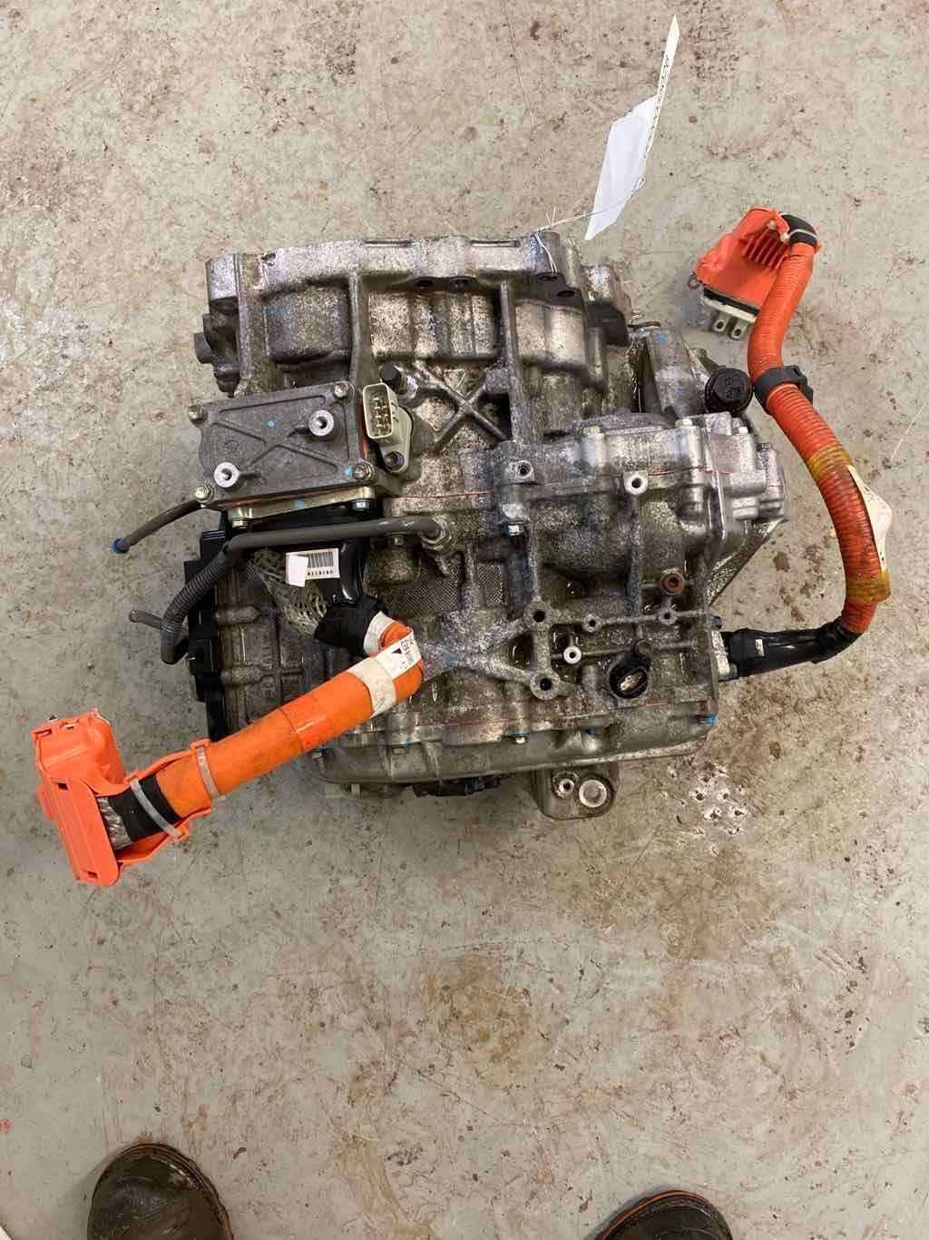 10-15 LEXUS RX450 A/T AUTOMATIC TRANSMISSION HYBRID CVT 3090048072 84K KM'S