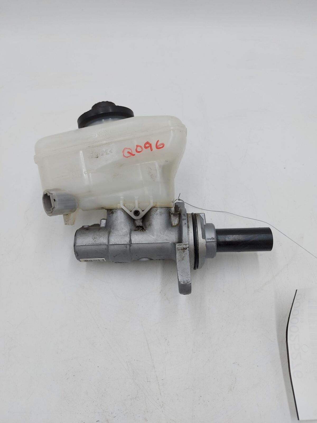 15 16 17 LEXUS RC350 Master Cylinder With Reservoir 70K KM's