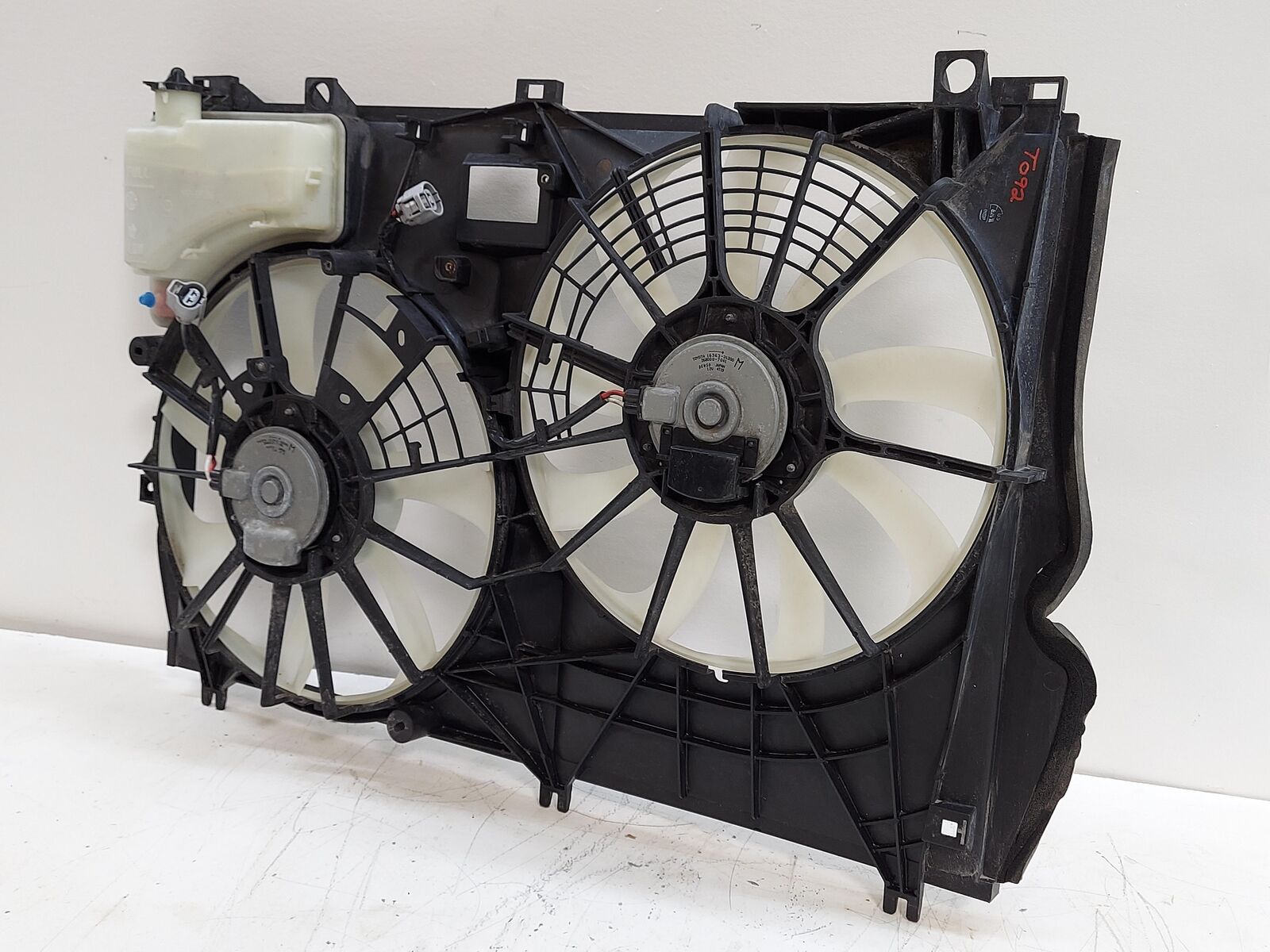 16-22 Lexus RX450 Hybrid Electric Cooling Motor Fan