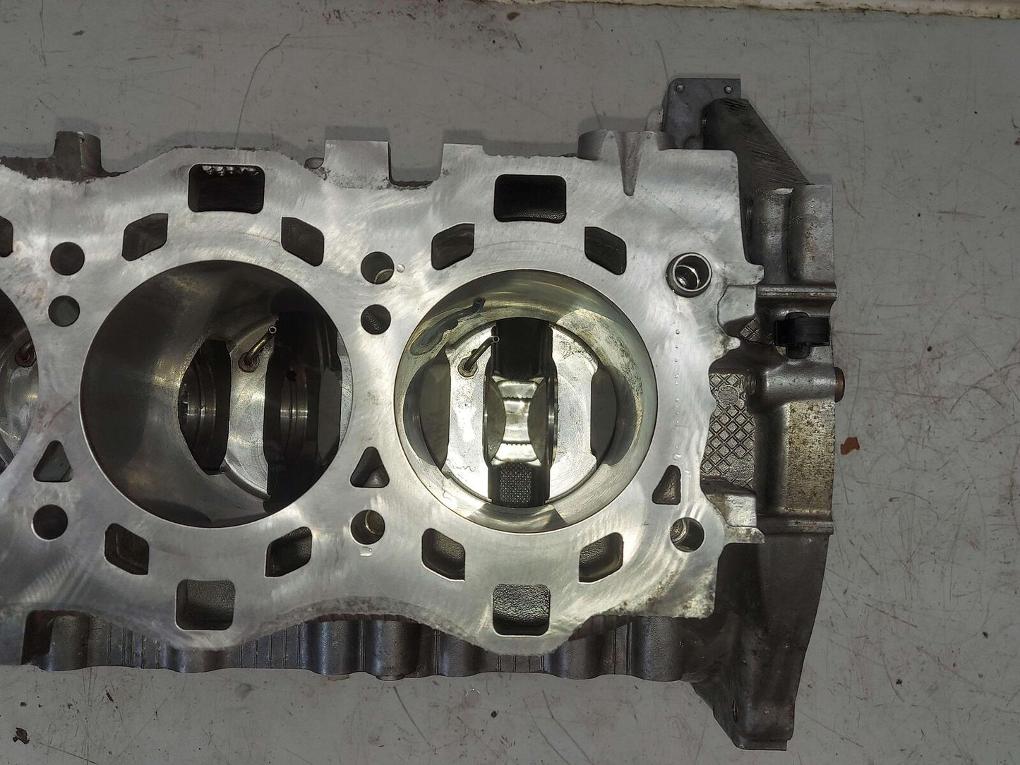 10-13 PORSCHE 911 997 CARRERA 4S 997.2 3.8L MA1.01 ENGINE MOTOR CYLINDER BLOCK