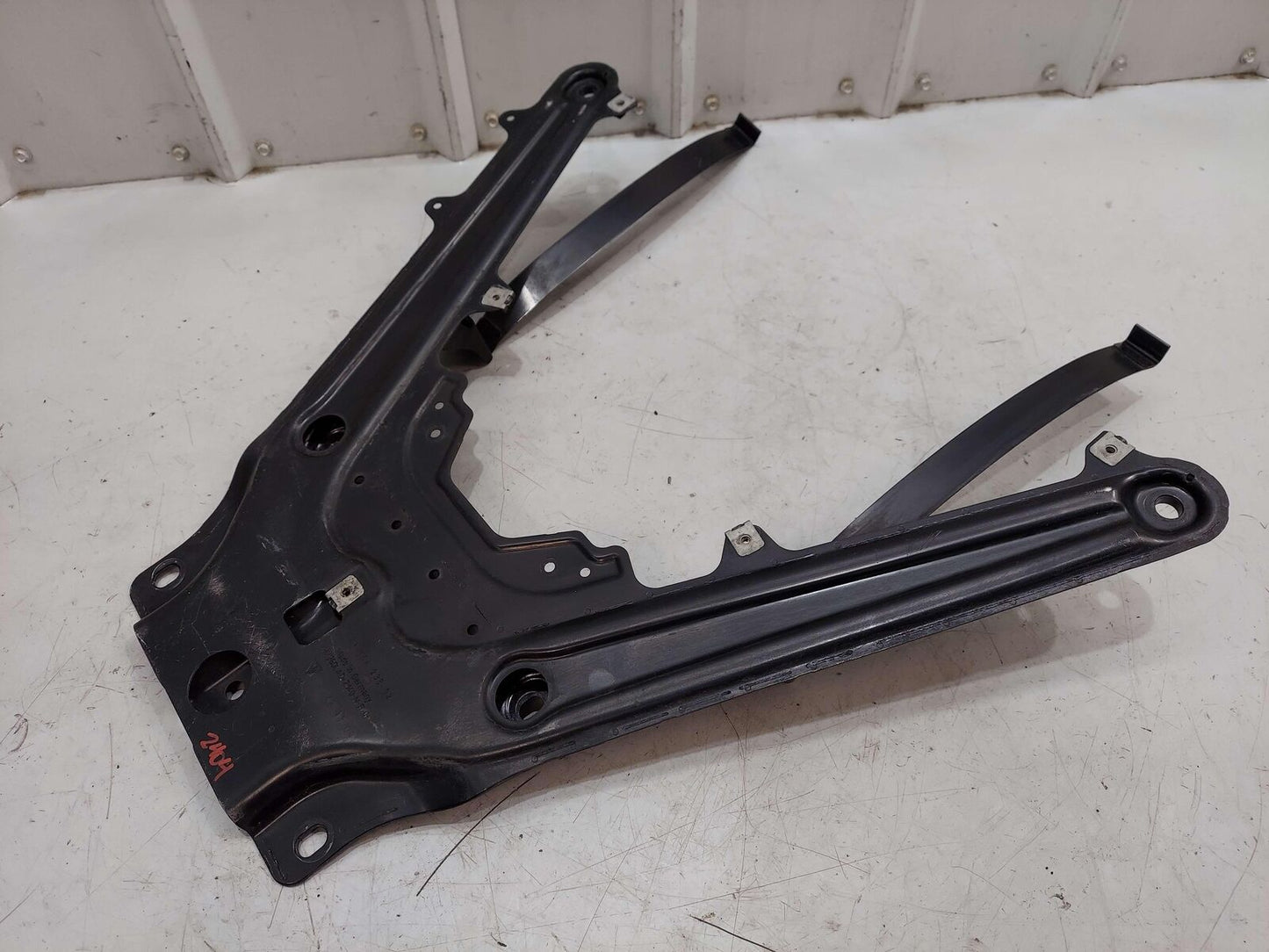 2014 PORSCHE 911 991 GT3 FRONT FLOOR REINFORCEMENT SUPPORT FUEL TANK BRACKET