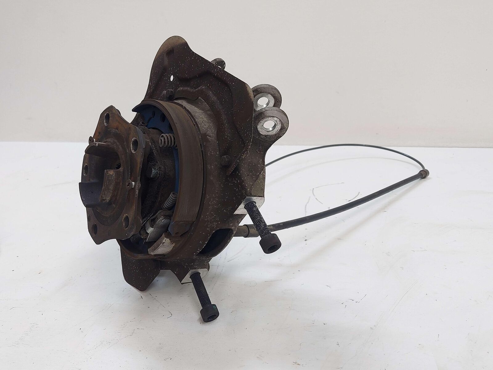 Porsche 911 997 Carrera S REAR RIGHT SPINDLE KNUCKLE HUB 41K MILES