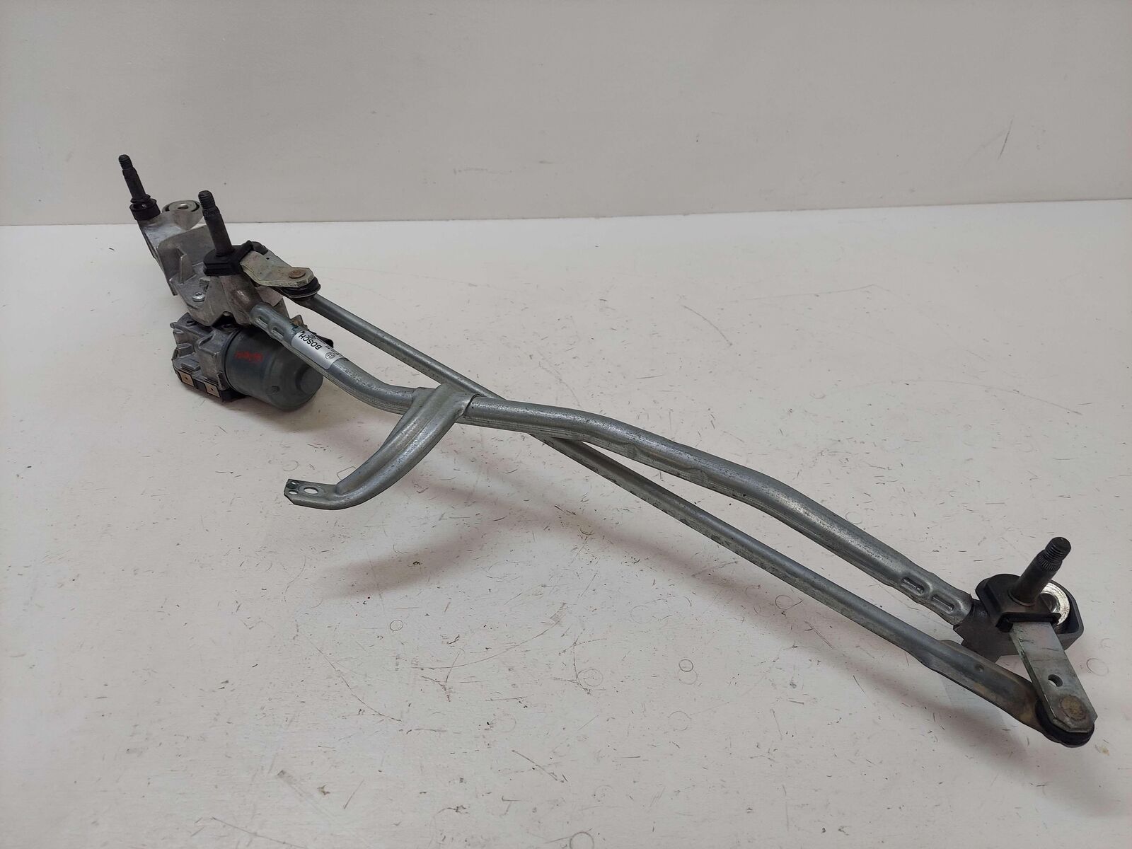 15-18 MERCEDES C63S AMG W205 SEDAN FRONT WINDSHIELD WIPER MOTOR & LINKAGE