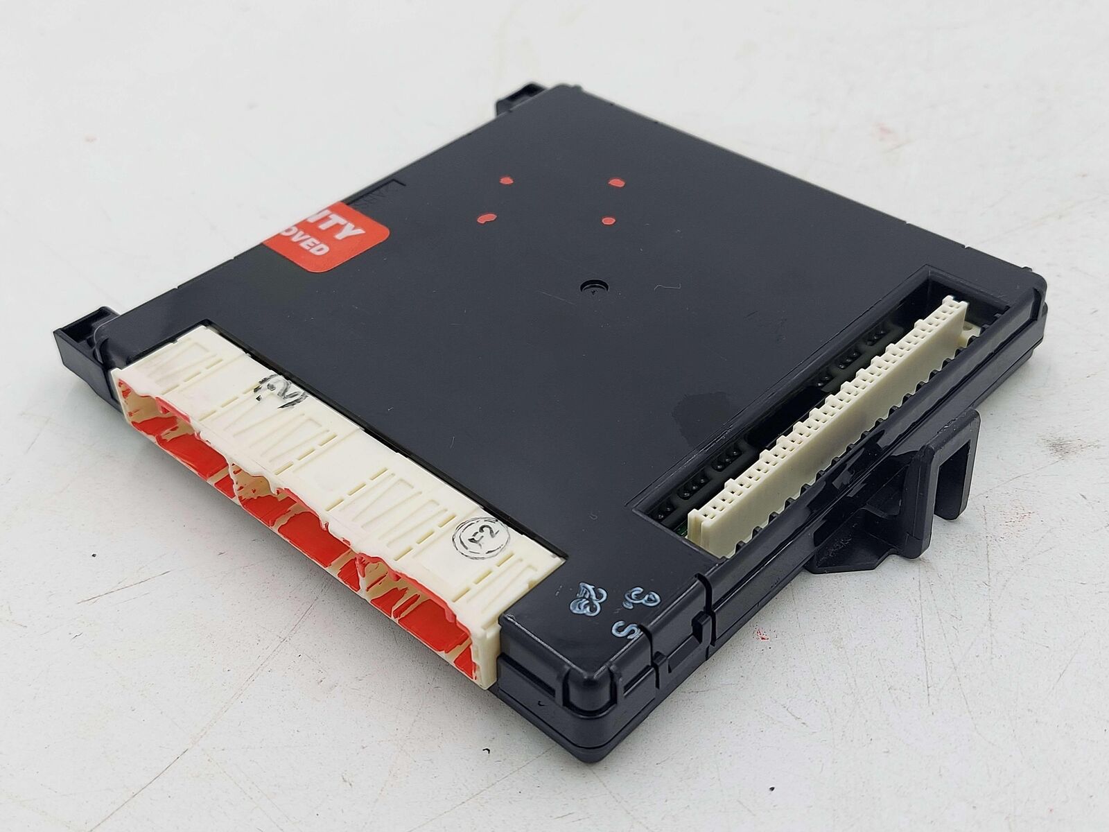 15-17 TOYOTA SIENNA SE MULTIPLEX NETWORK CONTROL MODULE 89221-08130