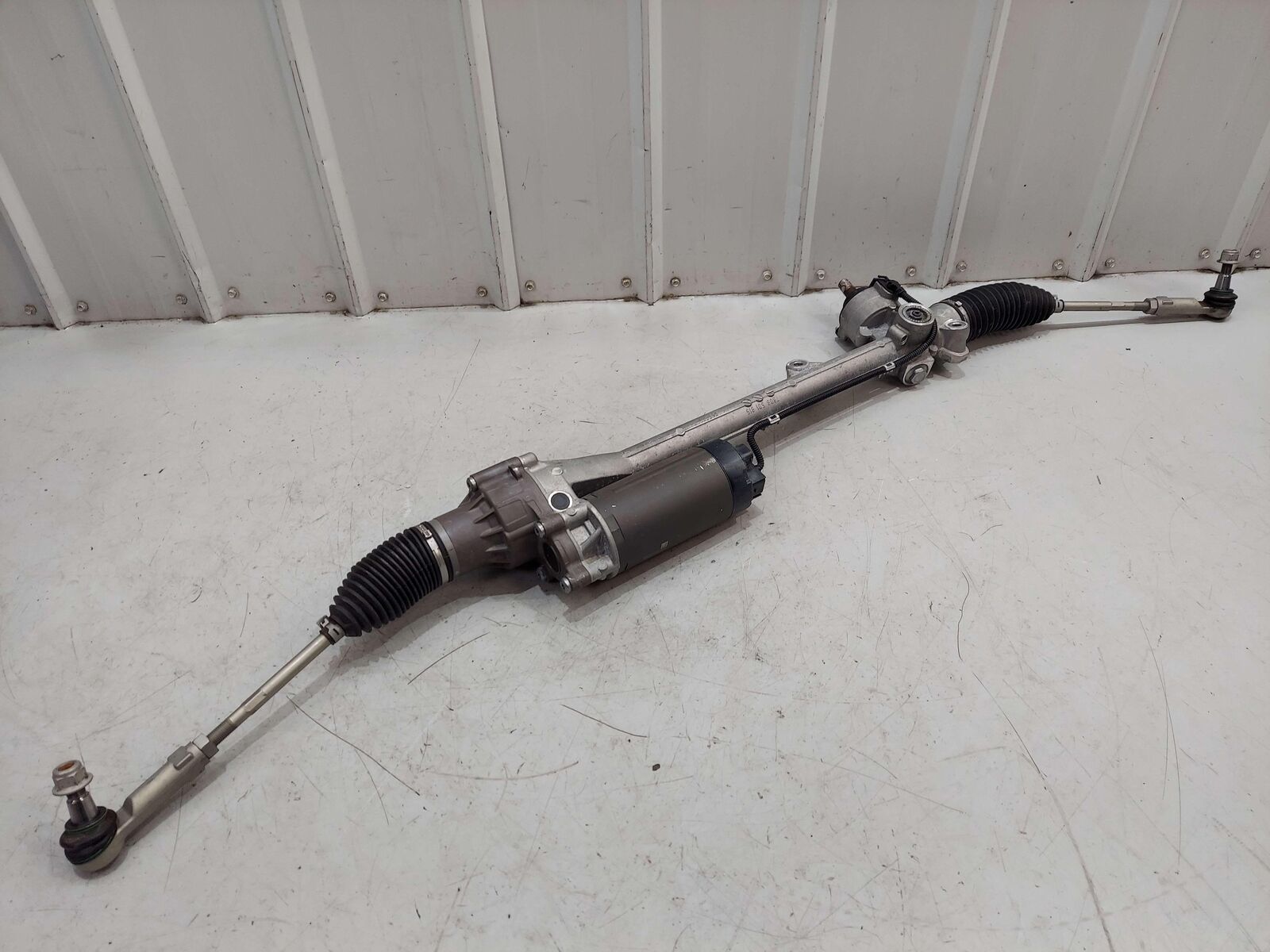 2024 ASTON MARTIN DB12 VOLANTE STEERING GEAR RACK PINION POWER RY53-3200-AD