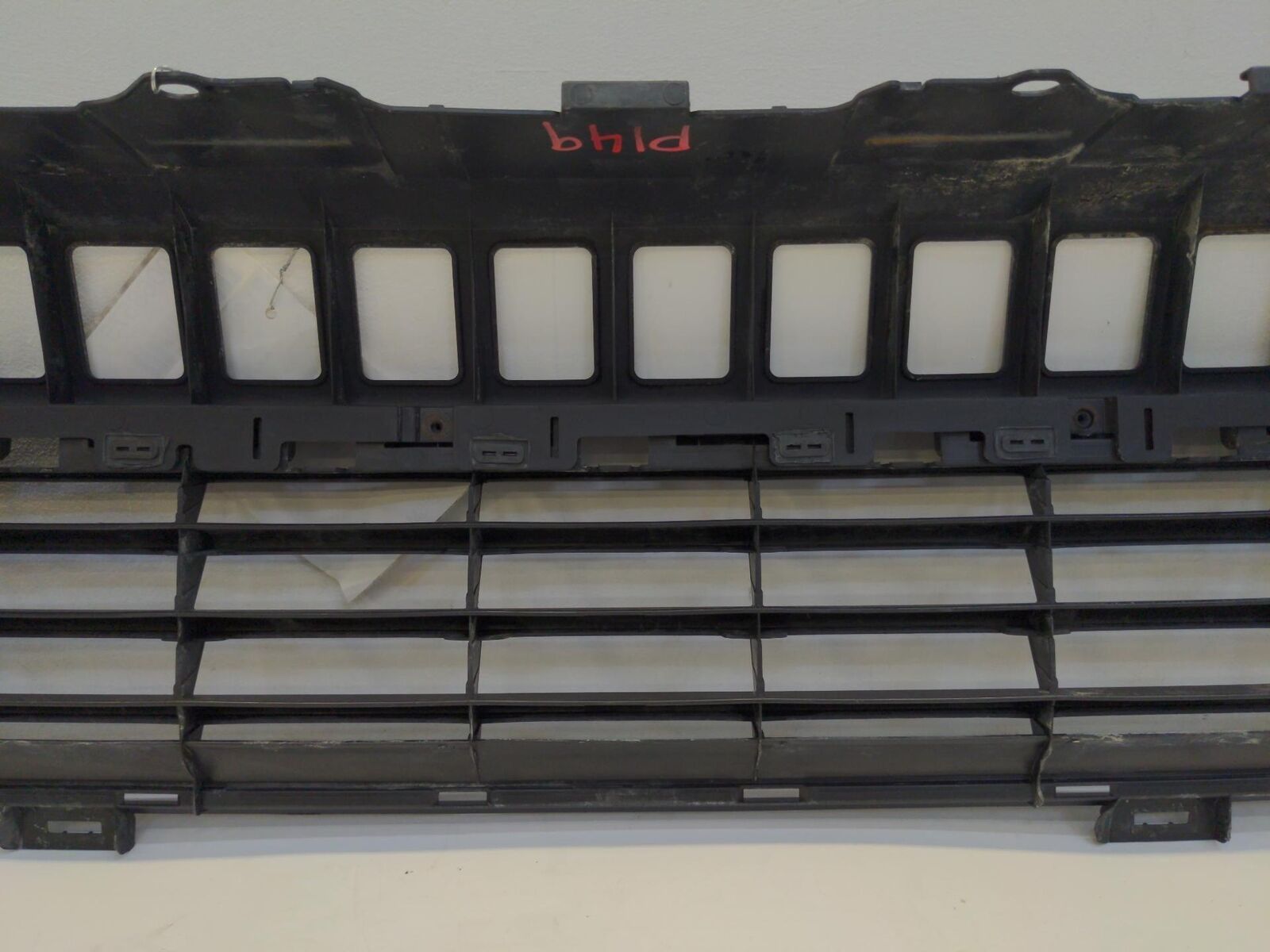 08-17 TOYOTA SEQUOIA Black Grille Grill *Misc Marks* 527010c020 Lower w/o adapt.