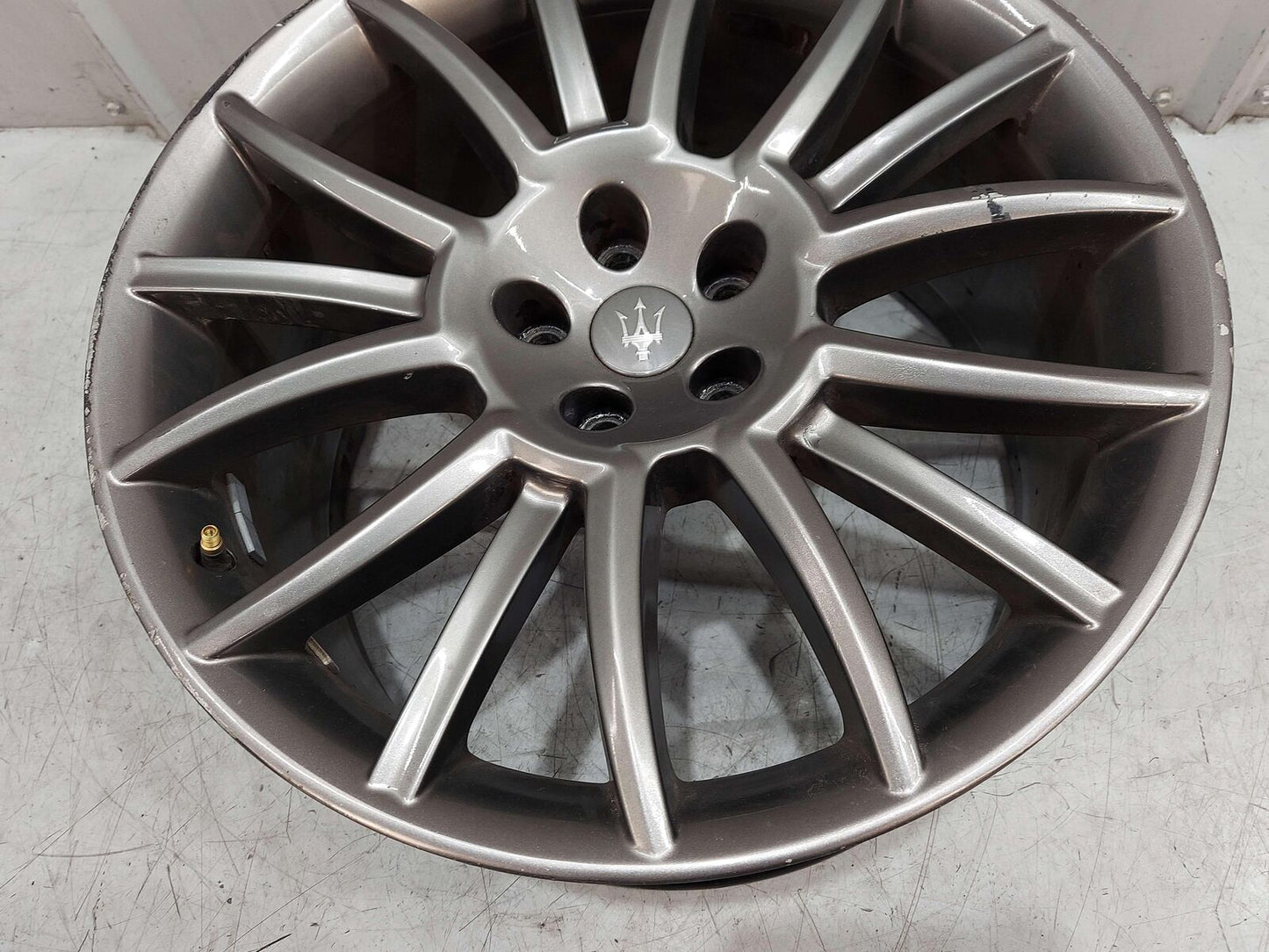 2010 Maserati GranTurismo S M145 Coupe WHEEL RIM 15 SPOKE GREY 20X10.5