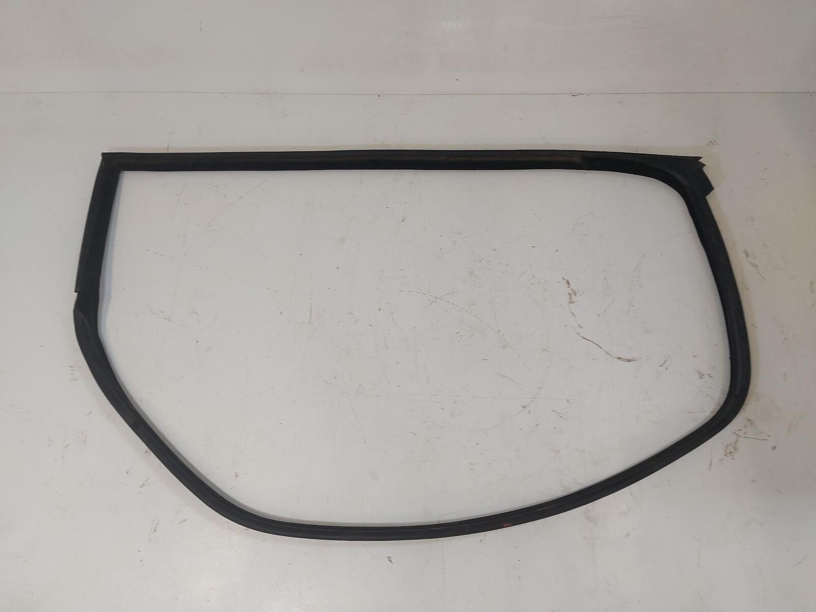 2000 Ferrari 360 Modena Front Door Gasket Right Passengert RH Door Seal