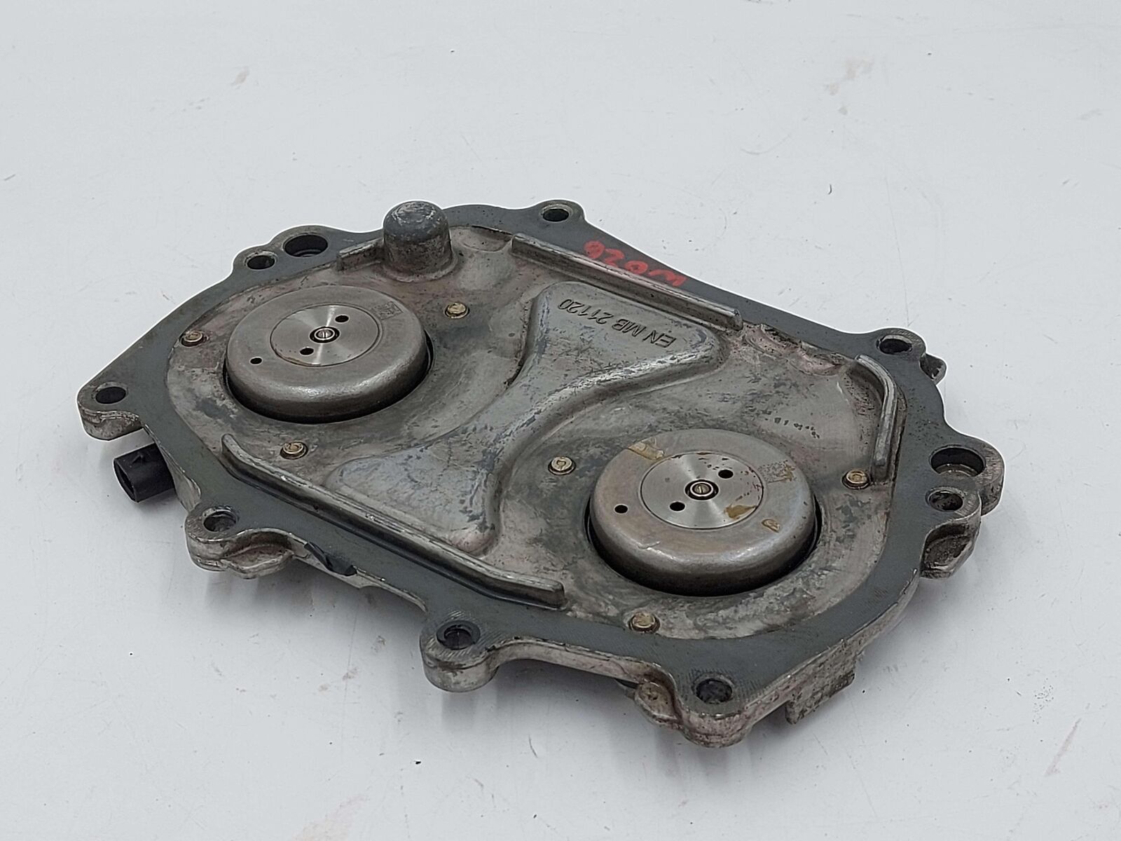 13-16 MERCEDES GL63 AMG X166 RIGHT UPPER ENGINE TIMING COVER & SOLENOIDS 5.5L