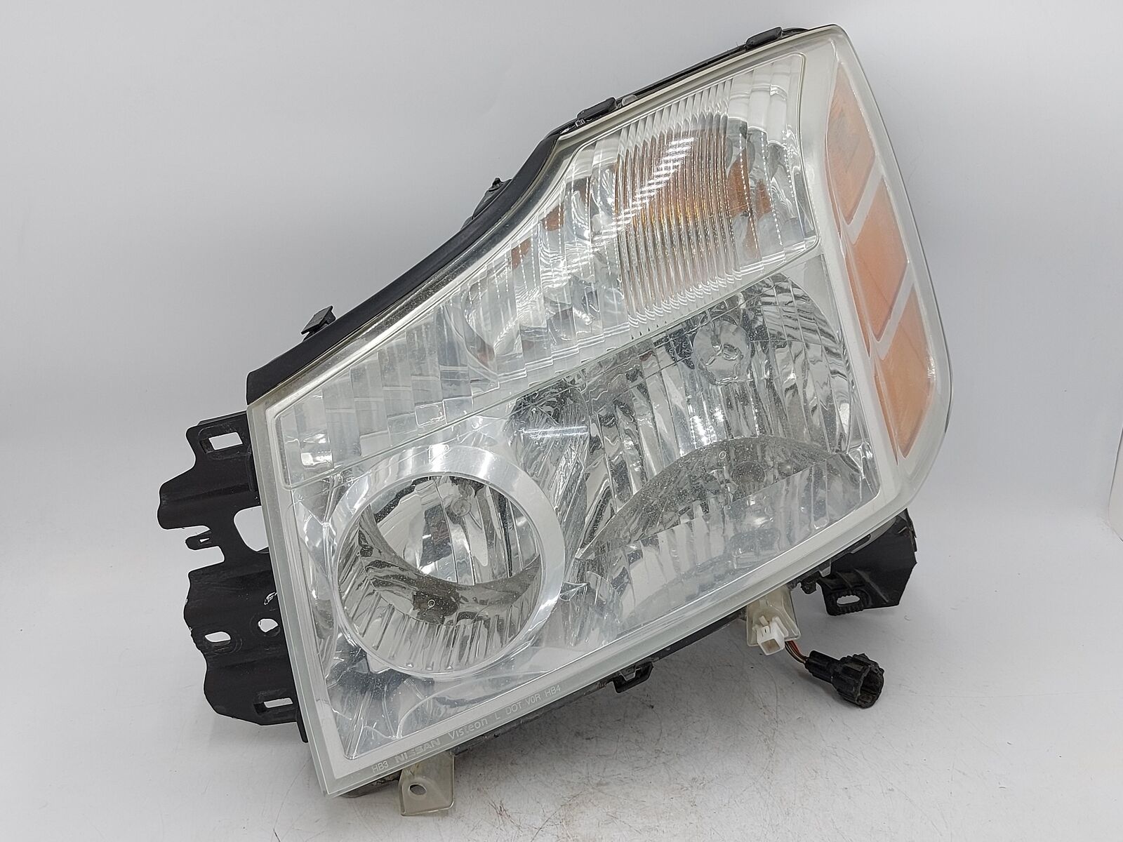 08-15 NISSAN TITAN LH Left Headlamp *Notes* 4ASX-1300-A