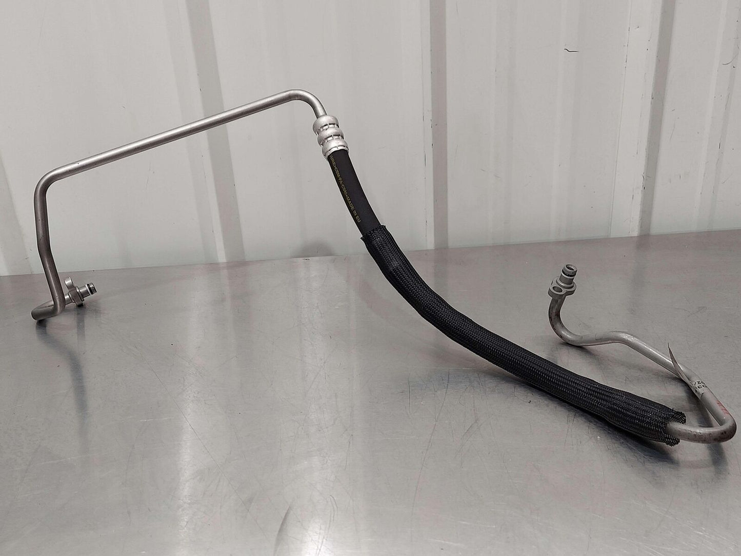 2023 McLaren Artura Strut Lift Line 16DA035CP