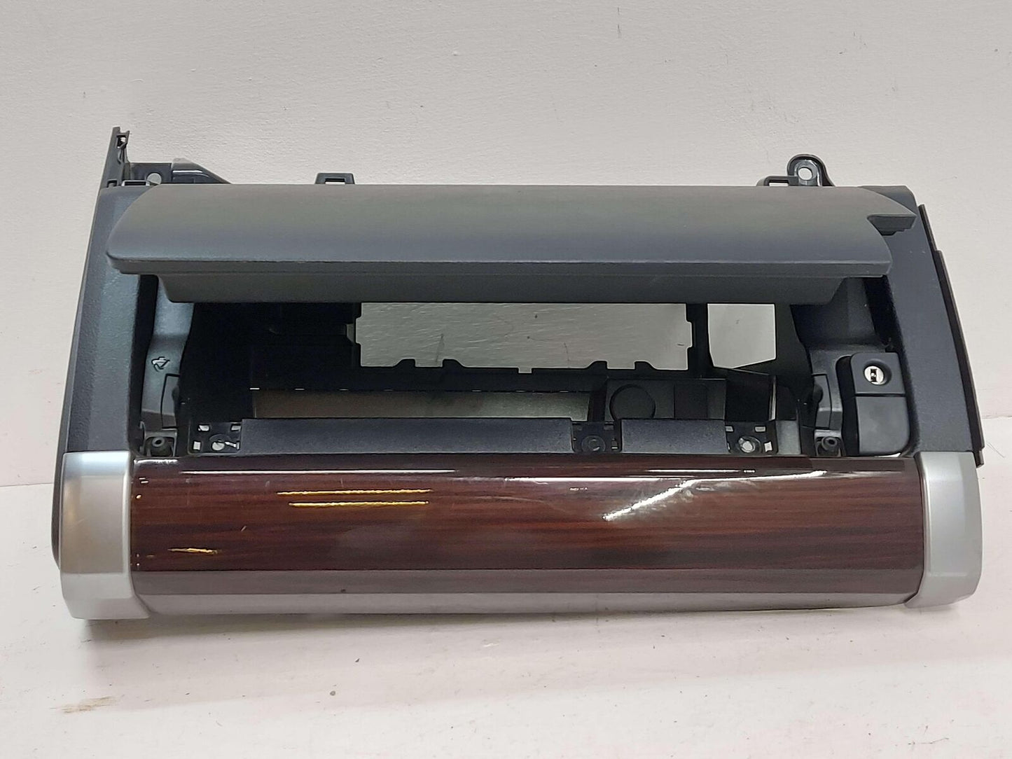 14-23 TOYOTA 4RUNNER DASH GLOVE BOX BLACK LA24 55303-35060 55440-35051