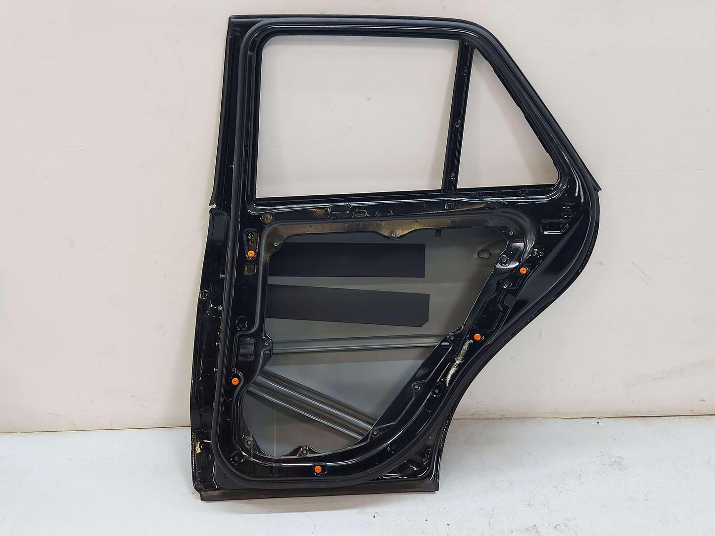 16-19 MERCEDES GLE63S AMG W166 Rear RH RIGHT Door Shell Obsidian Black *note*