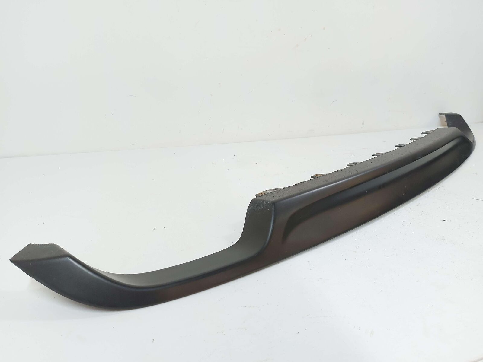 15-17 HYUNDAI SONATA LOWER VALENCE DUAL EXHAUST BLACK TEXTURED 86612-C2200 *NOTE