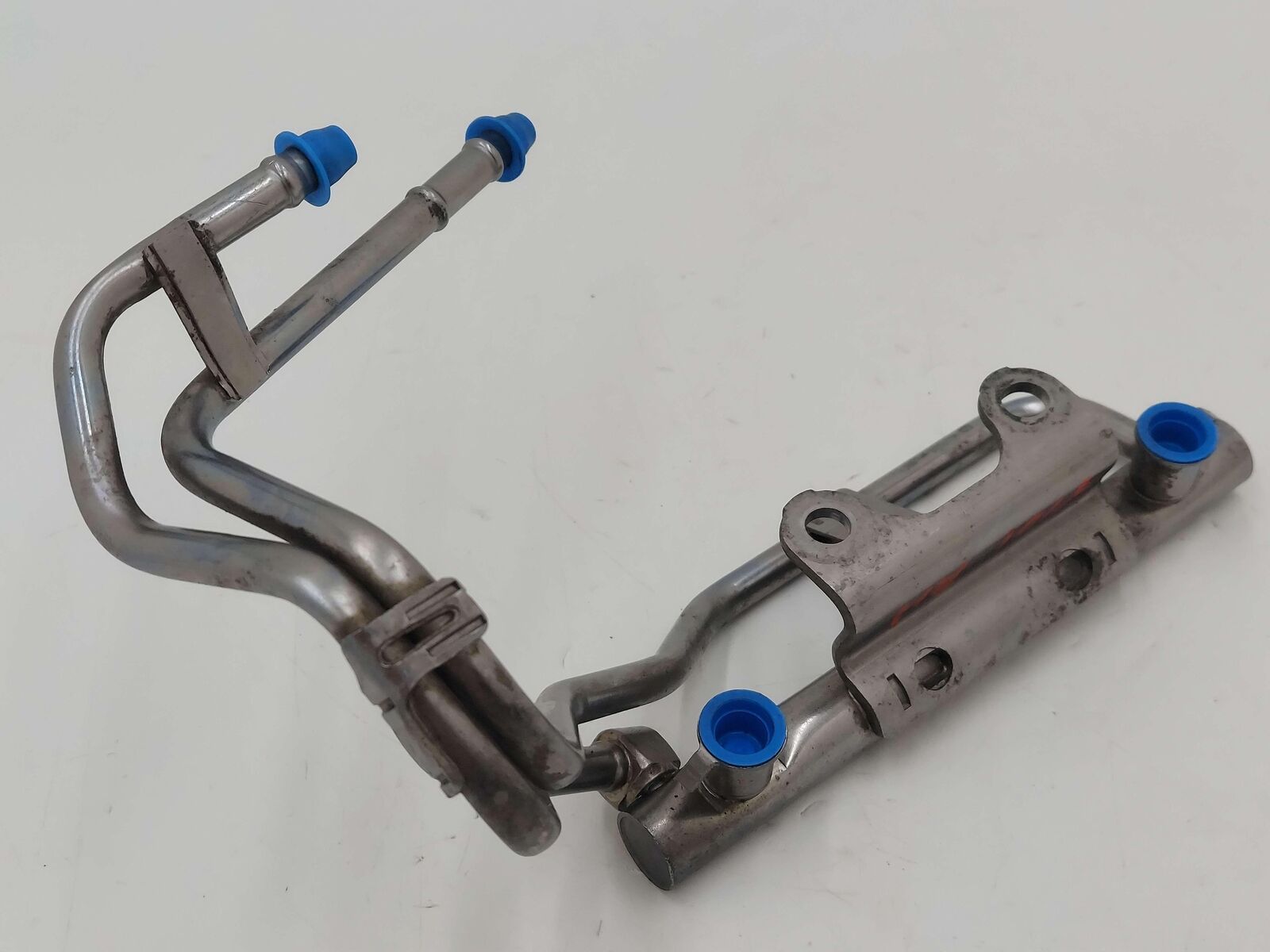 2014 Subaru Impreza WRX RH Right Fuel Injection Injector Rail