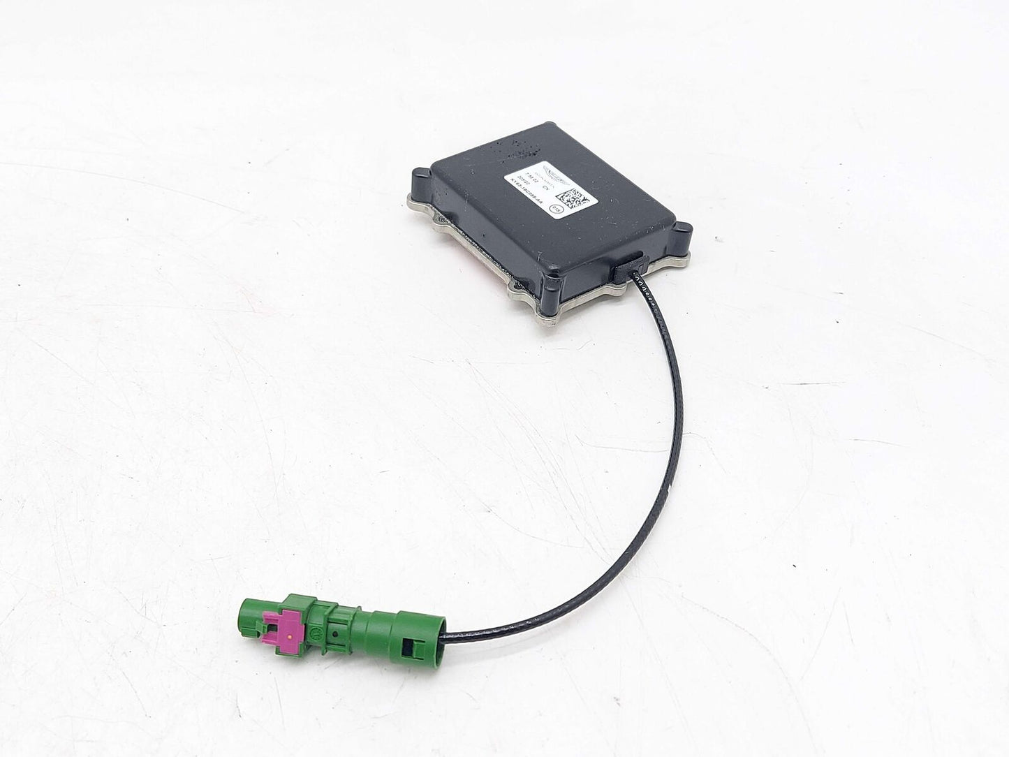 2024 ASTON MARTIN DB12 VOLANTE SDARS ANTENNA CONTROL MODULE KY63-19C089-AA