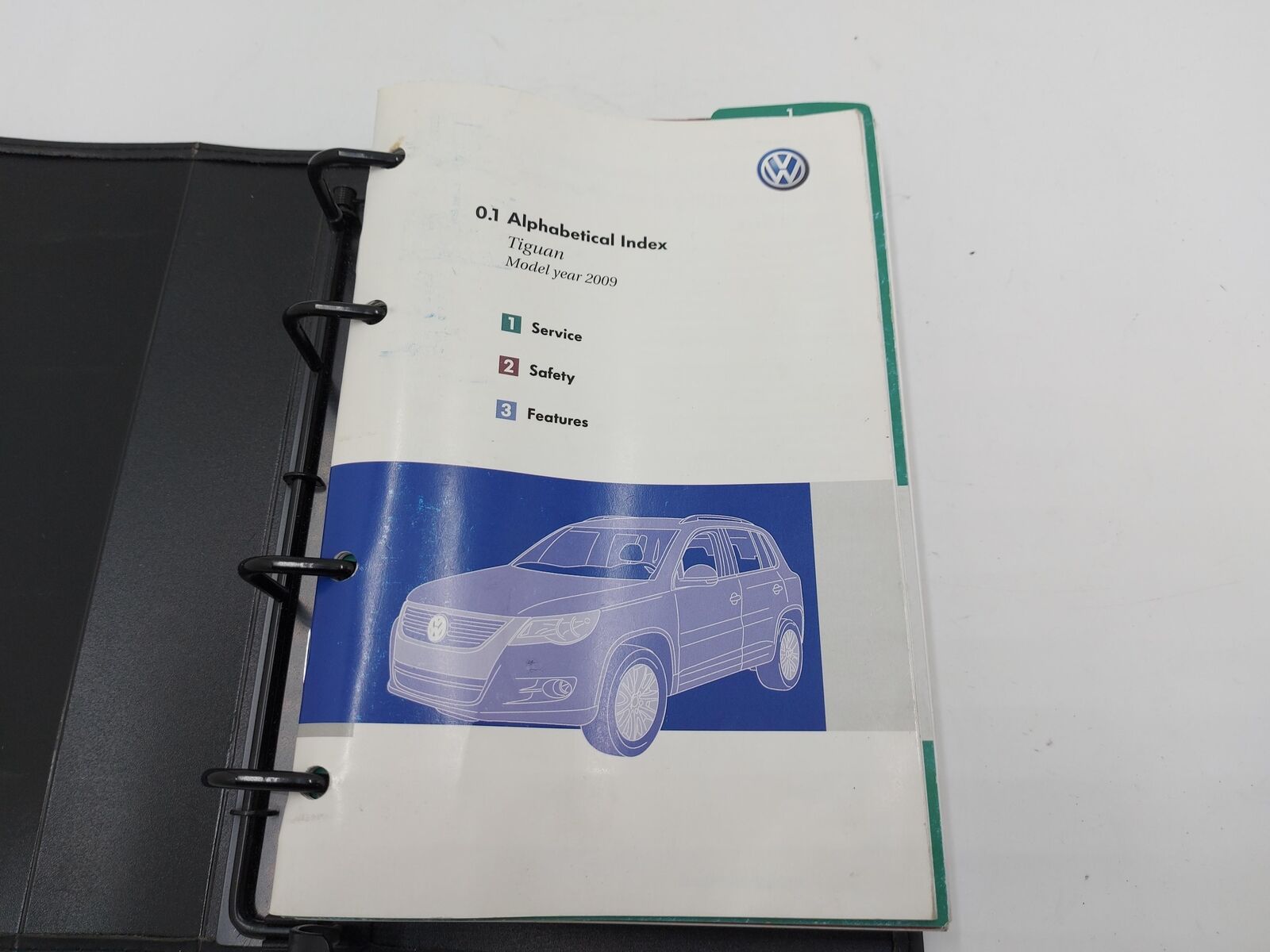 2009 VW Tiguan Owners Manual 135K KMS