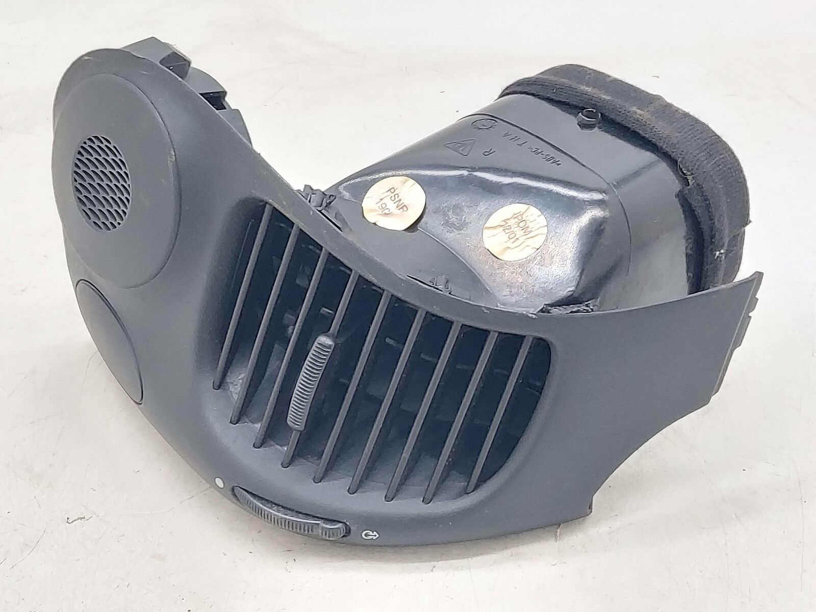 2001 PORSCHE 911 996 CARRERA RIGHT A/C HEATER VENT OUTER DASH VENT *NOTE