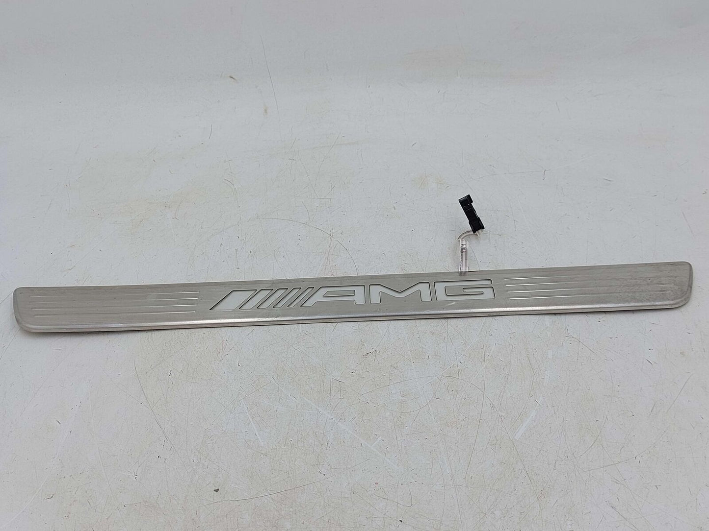 2015 MERCEDES GL63 AMG X166 LH LEFT ILLUMINATED SCUFF SILL PLATE ALUMINUM