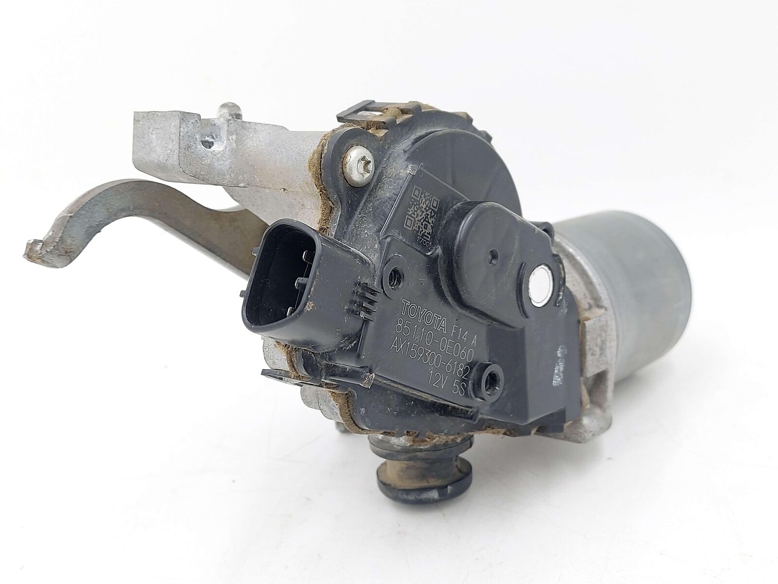 14-19 TOYOTA HIGHLANDER FRONT WINDSHIELD WIPER MOTOR 85110-0E060