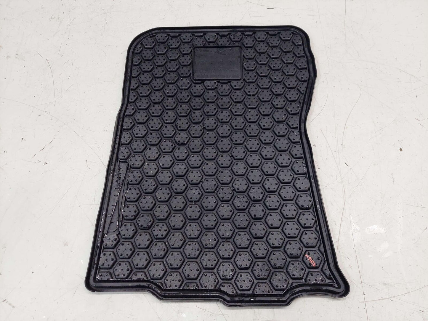 2017 TOYOTA TACOMA REAR FLOOR MAT OEM RUBBER SET & CREW CAB PU320-3516A-P1 OEM