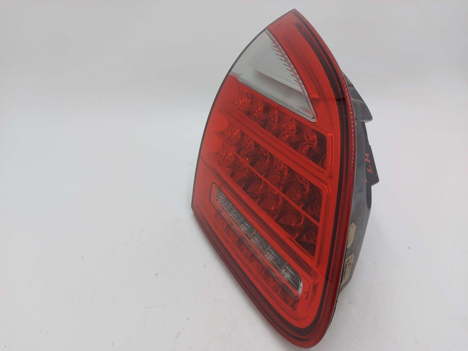 11-14 PORSCHE CAYENNE CAYENNE TURBO LEFT TAIL LIGHT LAMP INNER LIFTGATE MOUNTED