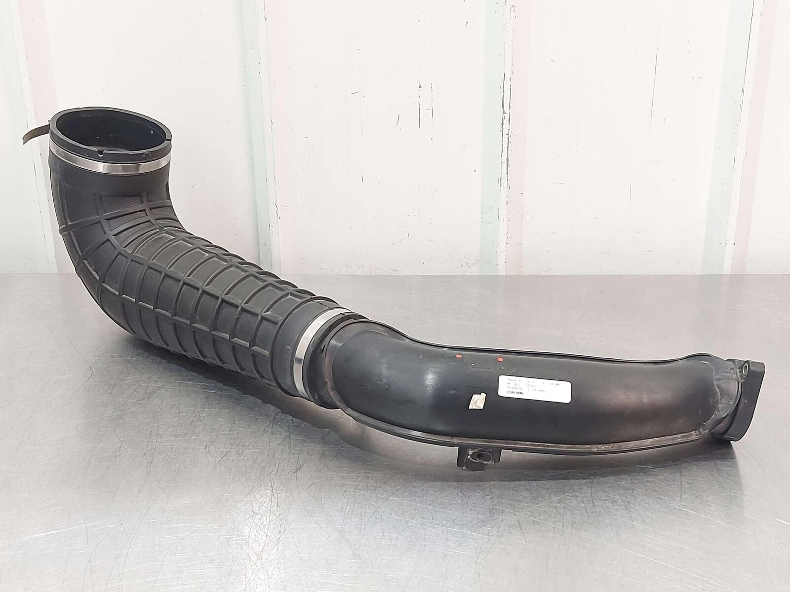 2021 FERRARI ROMA F169 HOSE LH LEFT AIR CLEANER TO TURBO HOSE PIPE 876094 21882