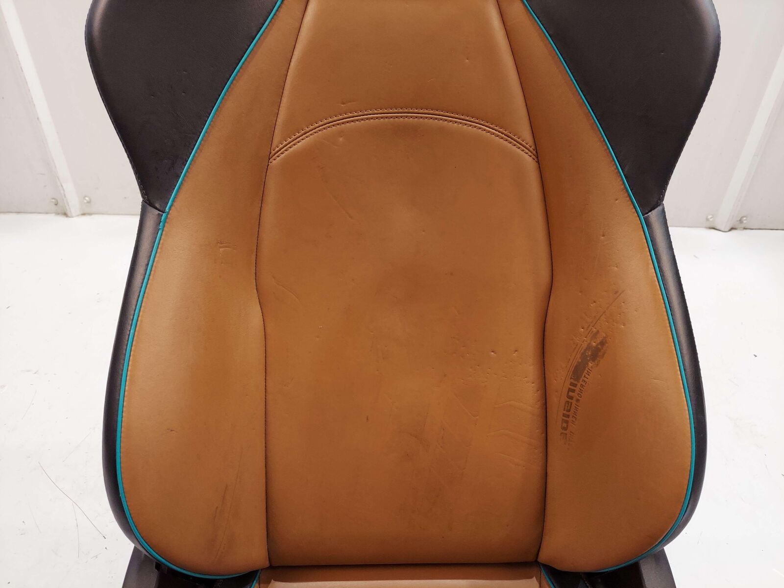 2023 MCLAREN ARTURA FRONT RIGHT SEAT BROWN & BLACK LEATHER POWER *NOTE