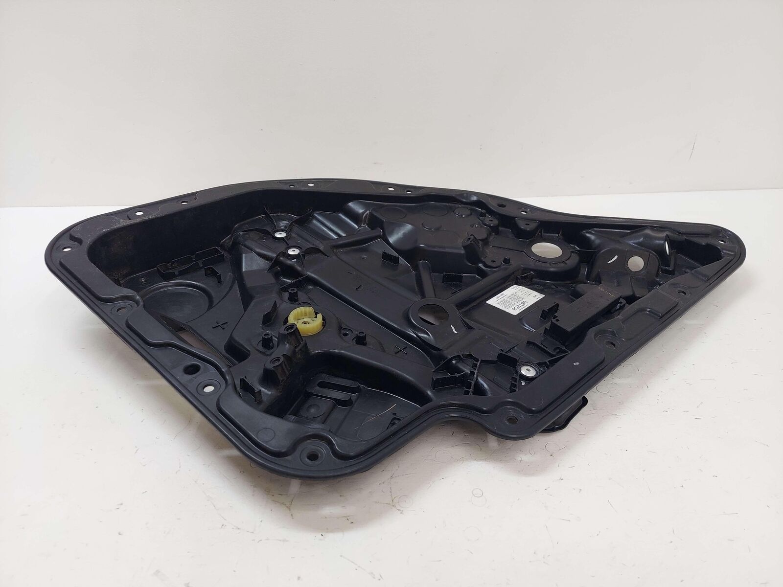 15-21 MERCEDES C63S AMG W205 SEDAN REAR LEFT DOOR WINDOW REGULATOR