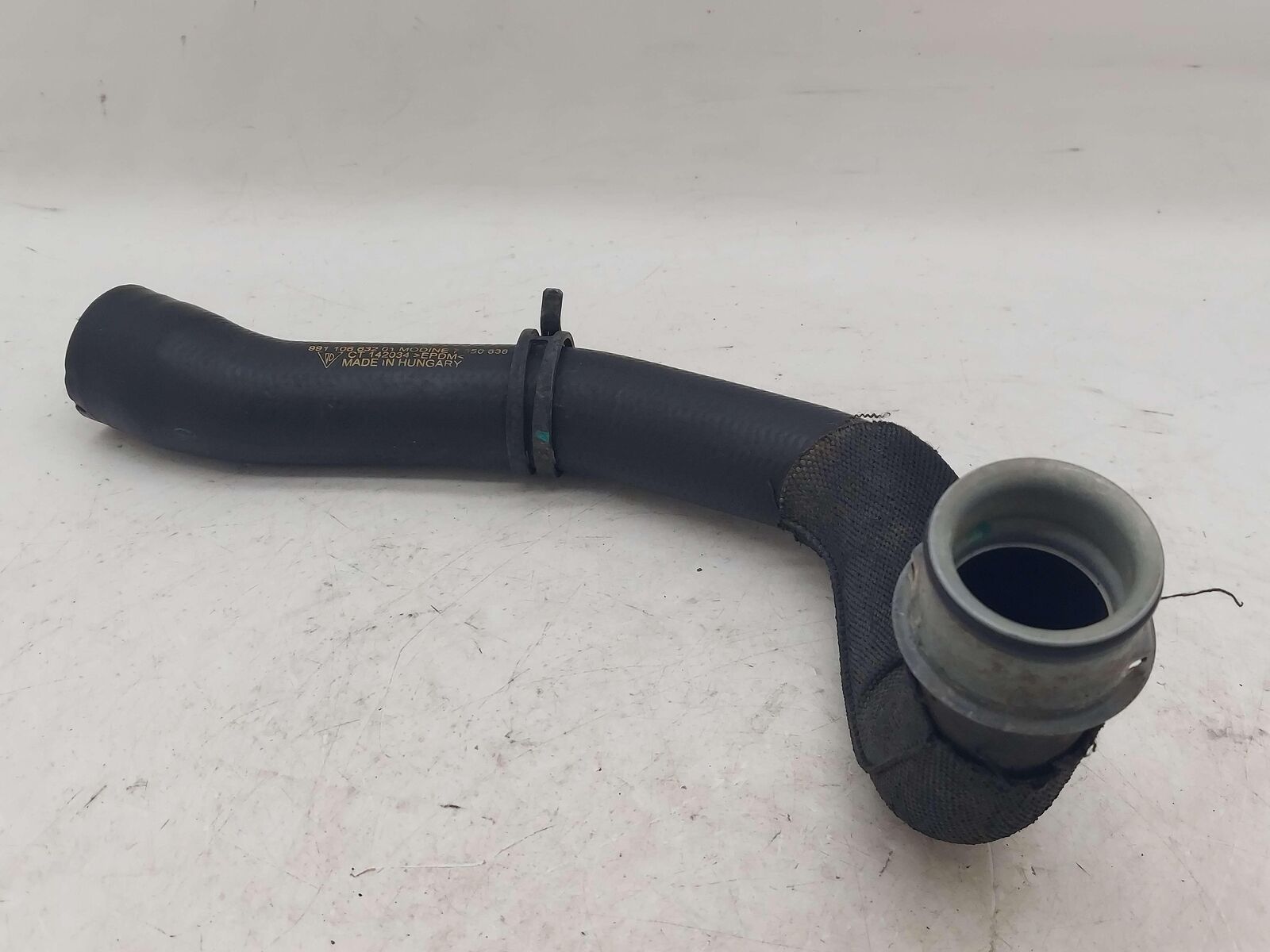 2014 PORSCHE 911 991 GT3 FRONT RIGHT UPPER RADIATOR HOSE 99110663201