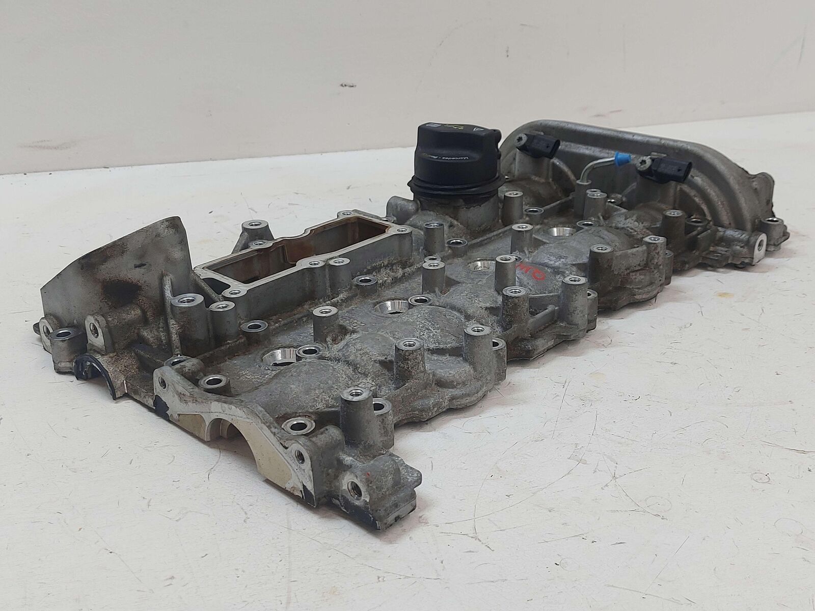 2015 Mercedes C300 W205 2.0L Engine Valve Cover A2740100603 50K KMS