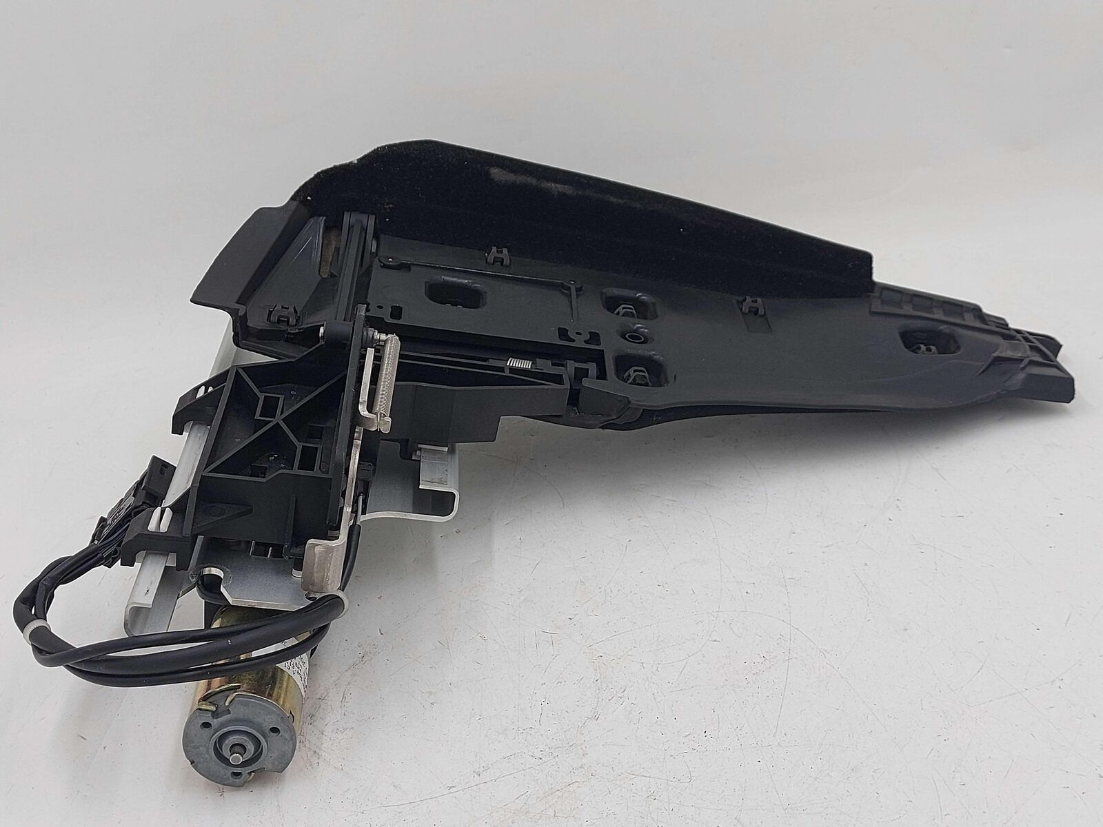 2005 PORSCHE 911 997 RH RIGHT CONVERTIBLE ROOF FLAP LIFT MOTOR 99662412500