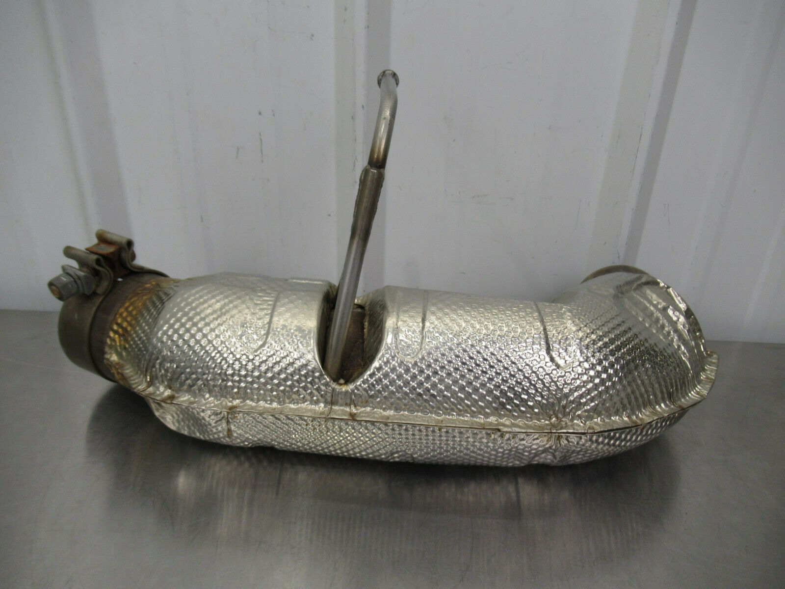 T020 2016 16 MCLAREN 570S LH LEFT EXHAUST MUFFLER PIPE 13H0258CP