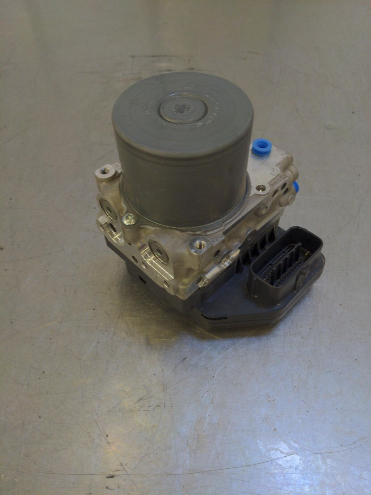 14 15 LEXUS IS350 Anti Lock Brake Module ABS Pump 44540-53620