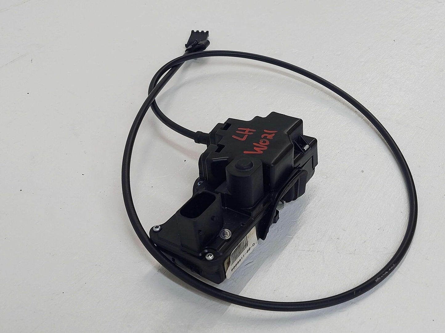 2014 Tesla S Rear LH Left Door Lock Latch Actuator 6008911-00-D