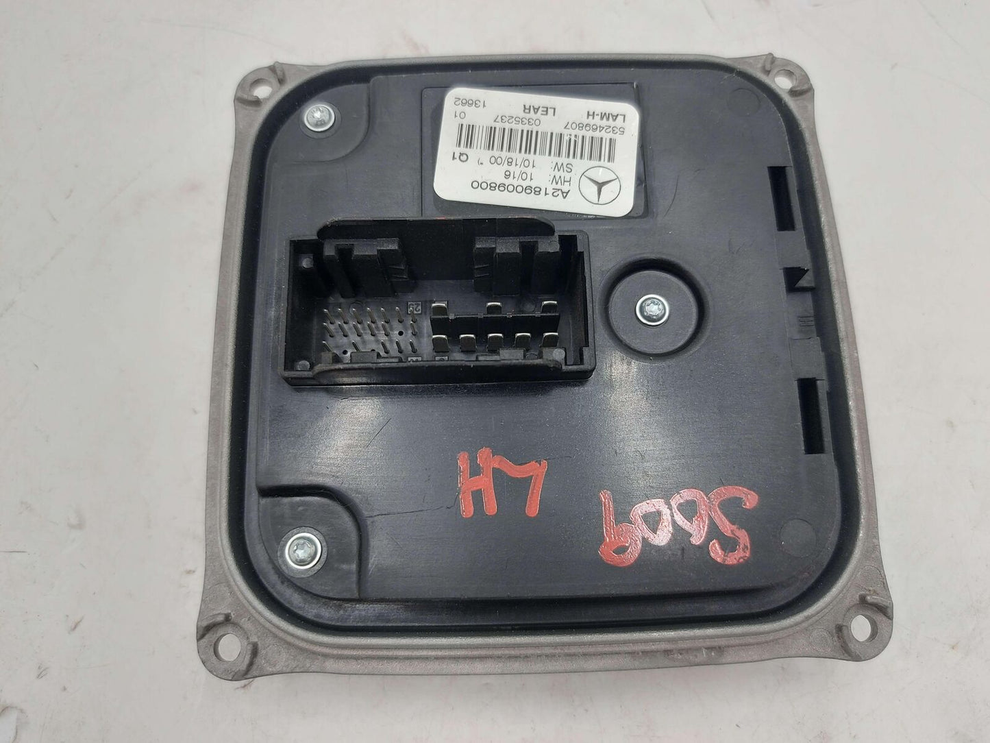 2012 MERCEDES CLS63 2189009800 LED Headlight Voltage Regulator Ballast Module