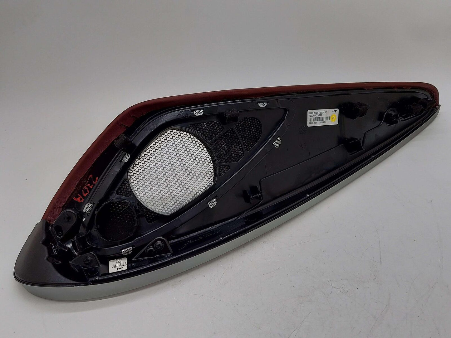 21 MCLAREN GT RIGHT DOOR UPPER TRIM GRILLE ALCANTARA W/ RED LEATHER 22NB157GP