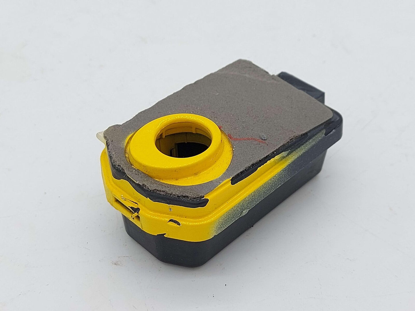 20 Mclaren 720s Spider Rear RH Right Park Sensor Outer Housing #1 Yellow *chip*