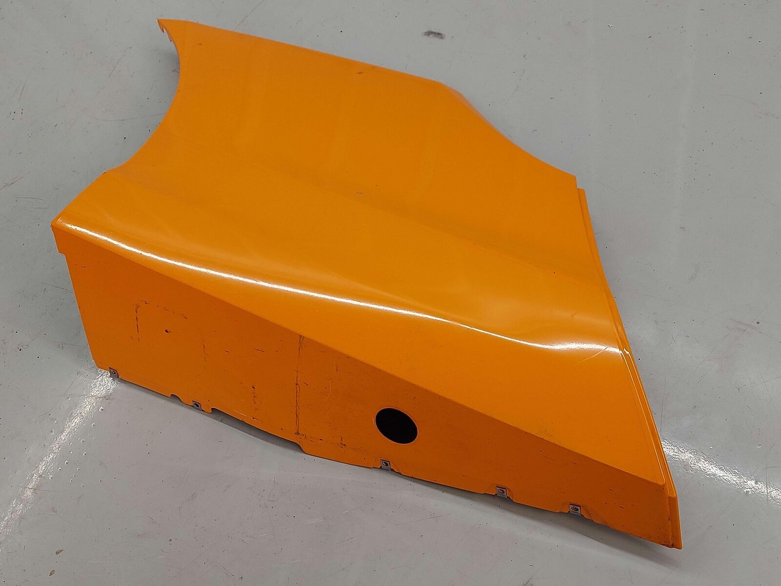 2023 McLaren Artura RH Right Quarter Panel Lower Mclaren Orange 16AD797CP *notes